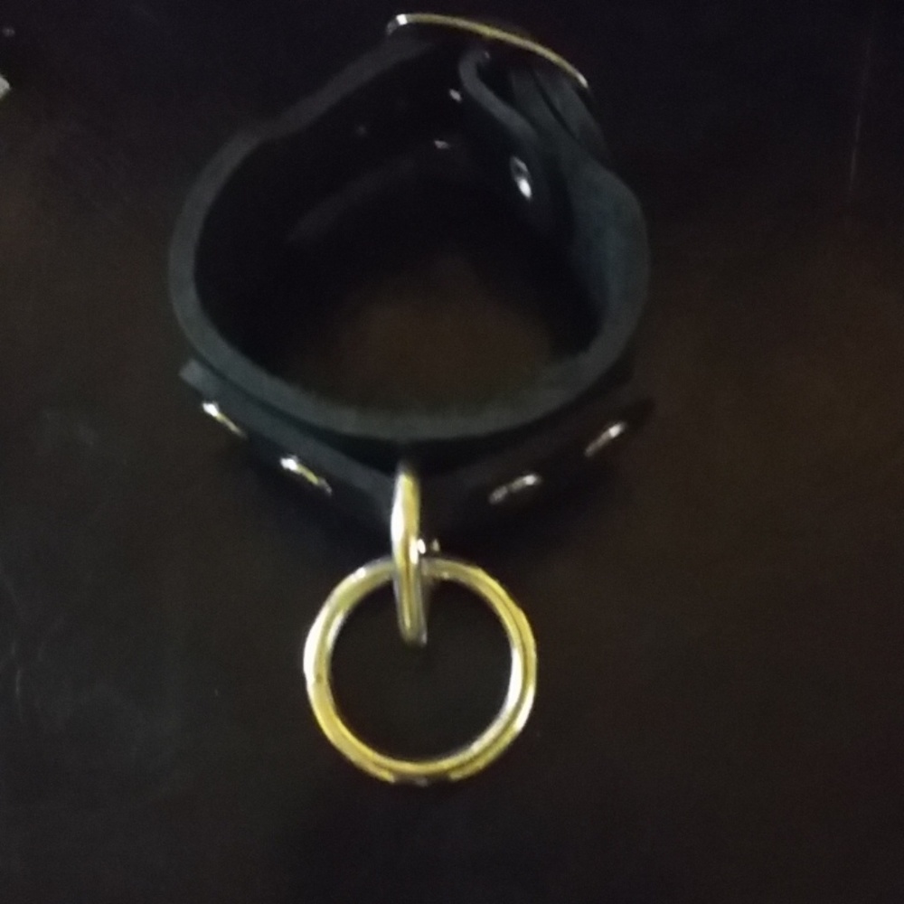 Punk  O ring bracelet black and silver